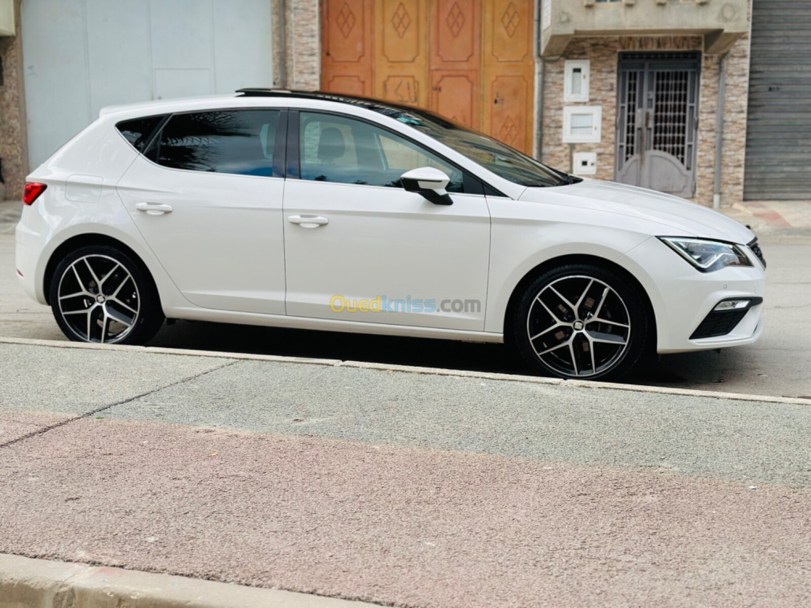 Seat Leon 2019 Beats