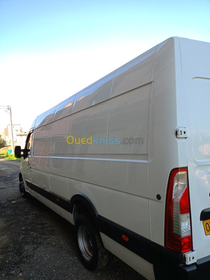 Renault Master 2015