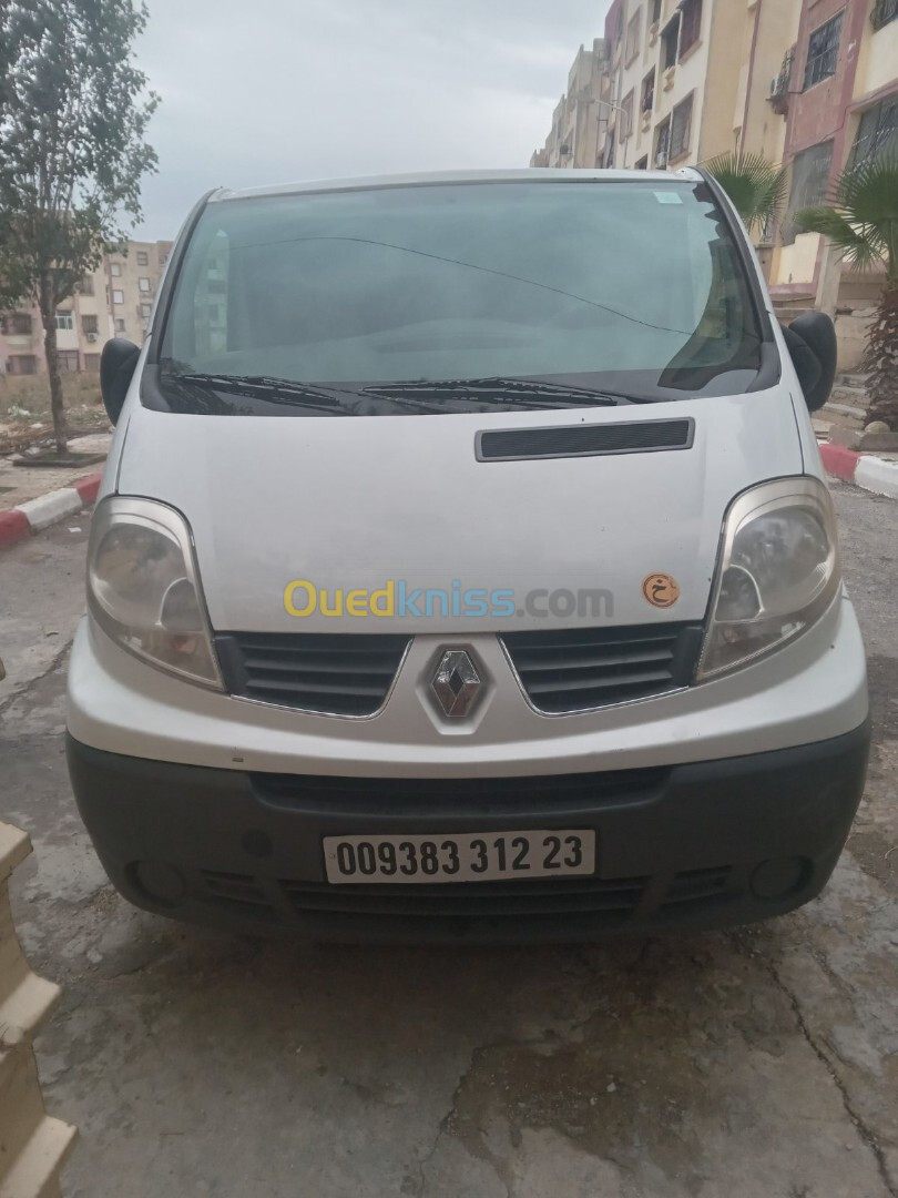 Renault Trafic 2012