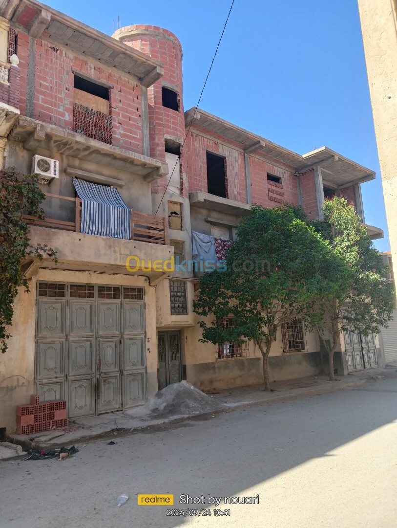 Vente Niveau De Villa F5 Bordj Bou Arreridj Ras el oued