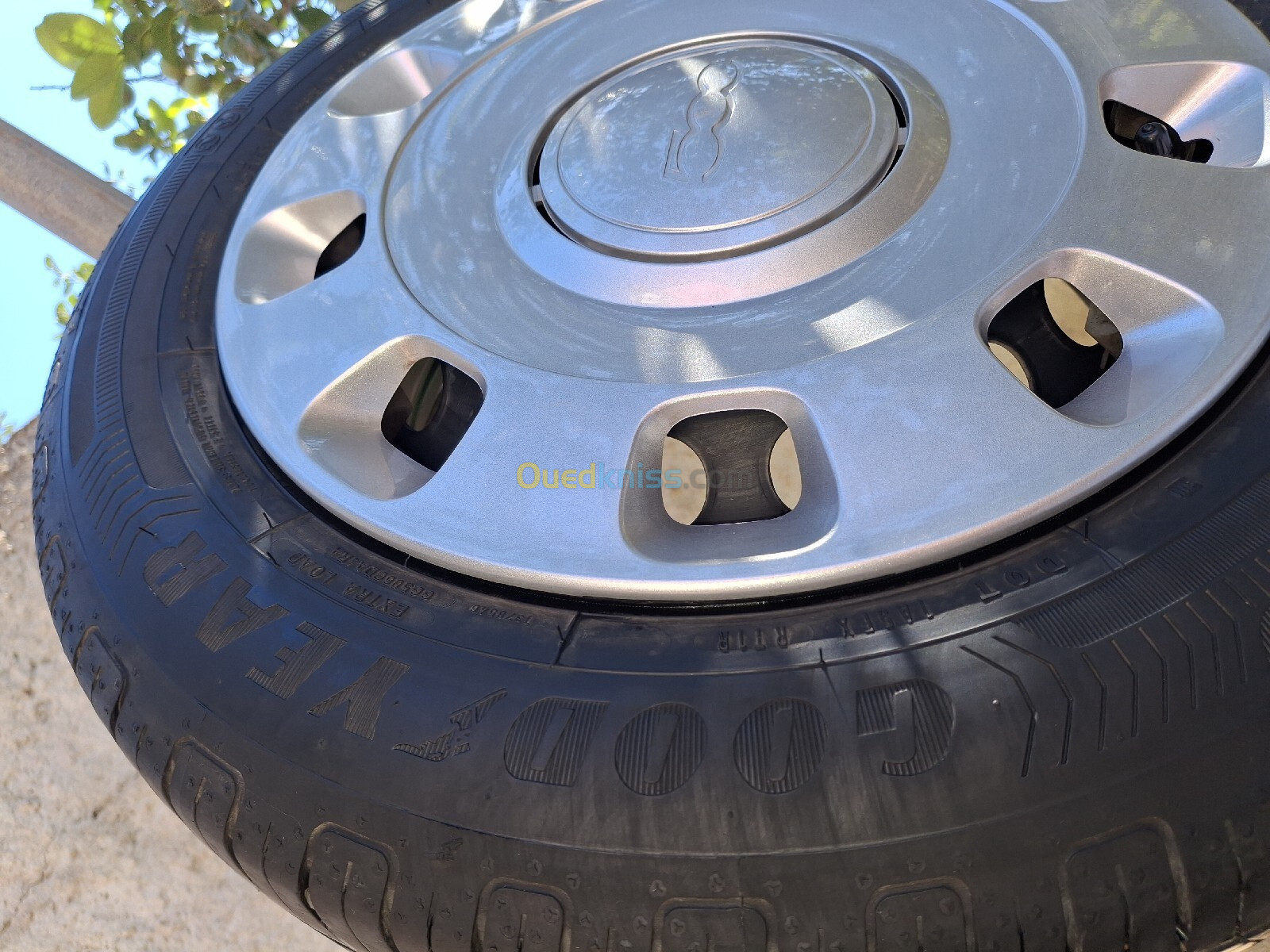 Série jantes alliage fiat 500 par 14 goodyear 