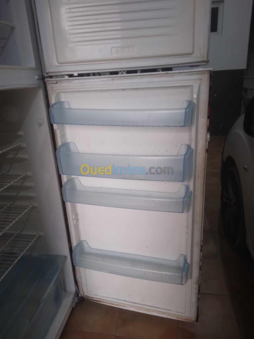 FRIGIDAIRE BEKO 600 L YBRAD MLIH