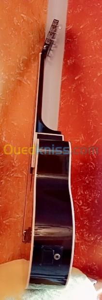 Guitare électro classique ARMONIAS AC3981