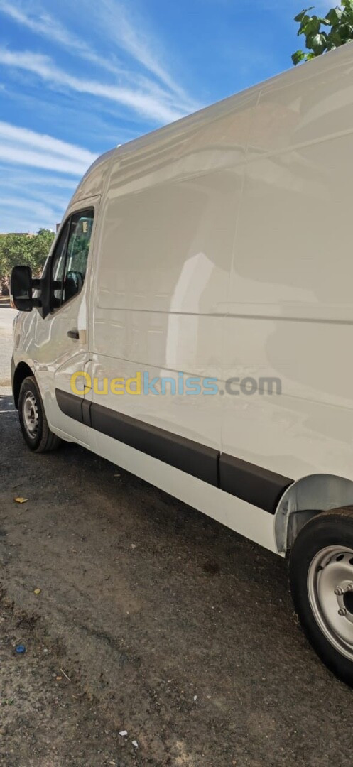 Renault Master 2024 