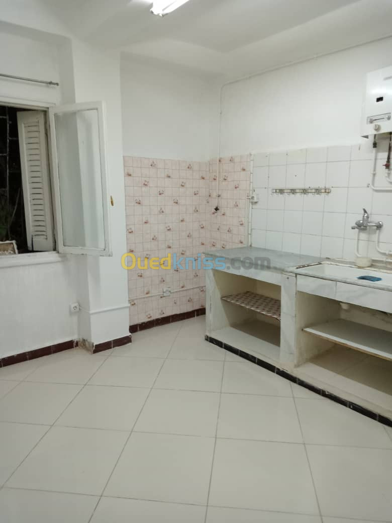 Location Appartement F03 Alger Zeralda