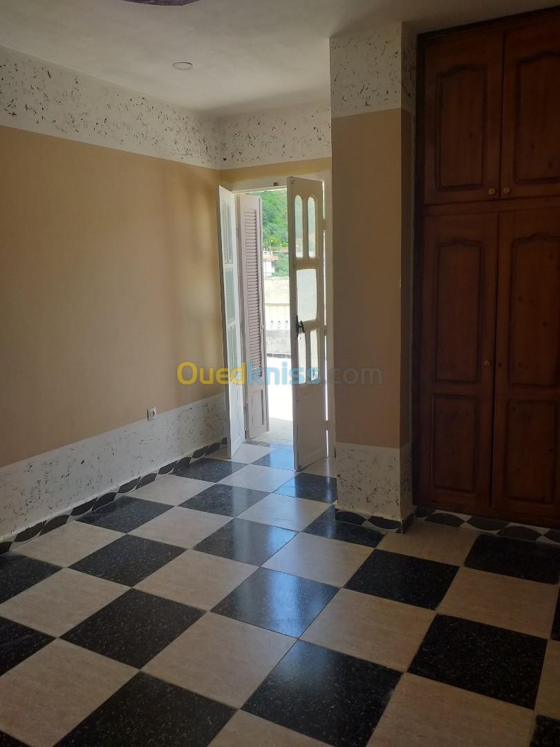 Location vacances Appartement F2 Jijel Sidi abdelaziz