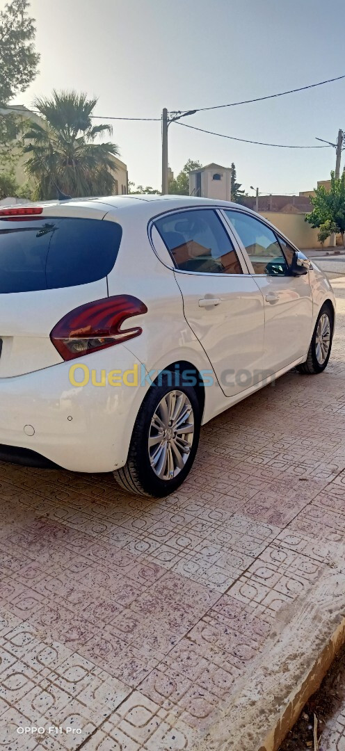 Peugeot 208 2019 Allure Facelift