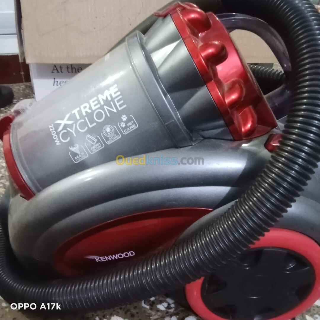 Aspirateur KENWOOD 