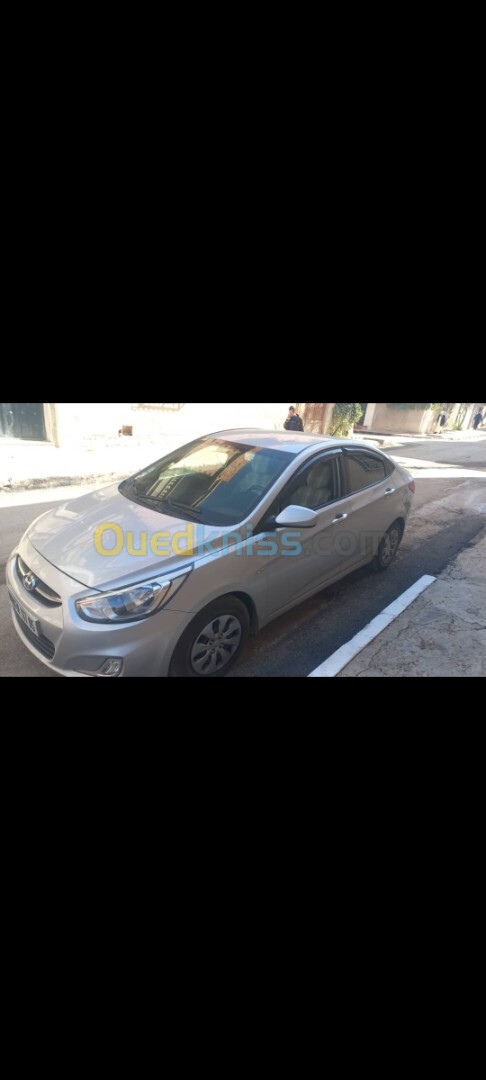 Hyundai Accent RB  4 portes 2017 