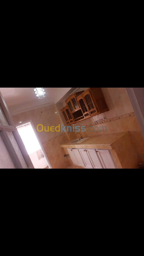 Location Appartement F3 Oran Bir el djir