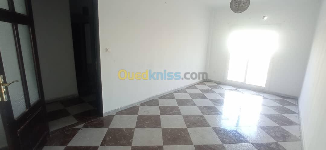 Location Appartement F3 Oran Bir el djir