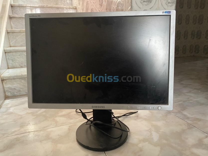 Samsung SyncMaster 245T 24" LCD Monitor