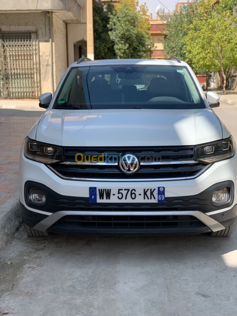 Volkswagen T-Cross 2023 Move