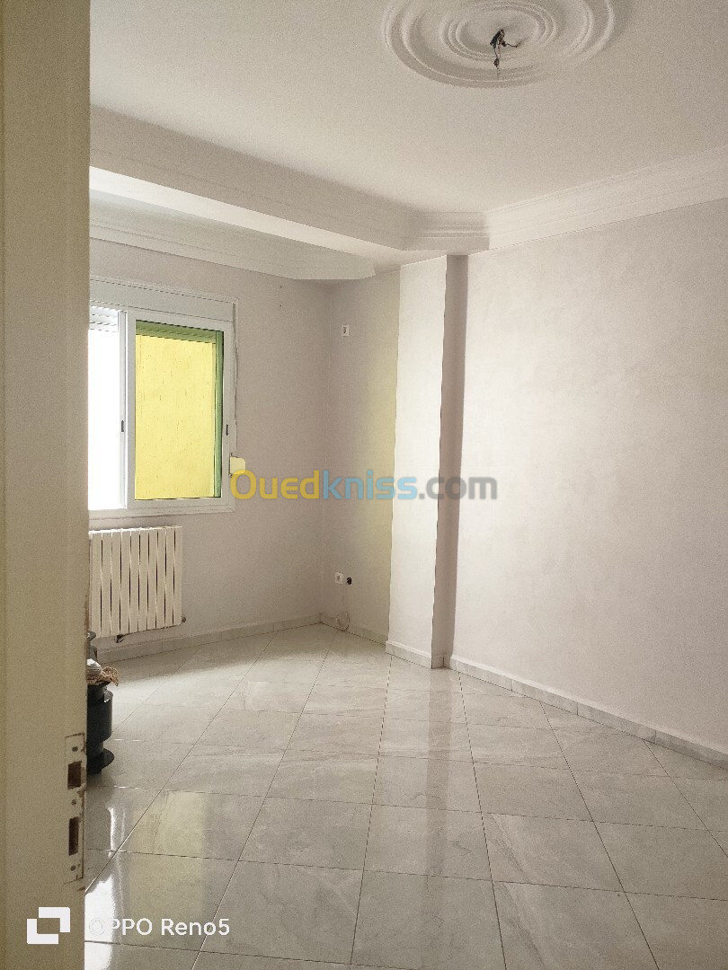 Location Niveau De Villa F4 Alger El achour