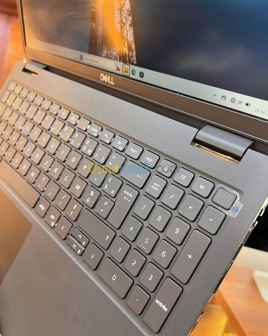  DELL LATITUDE 3520 I5 11EME 16GB/512GB IRIS XE 