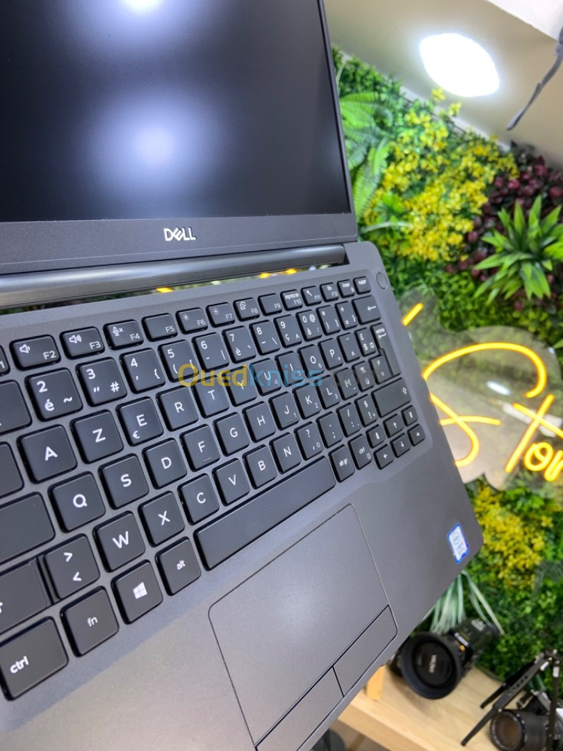 DELL LATITUDE 7300