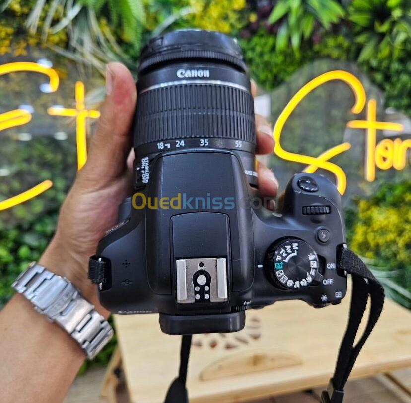 Canon 1300d en excellent etat avec batterie chargeur bandoulière  Click: 7k