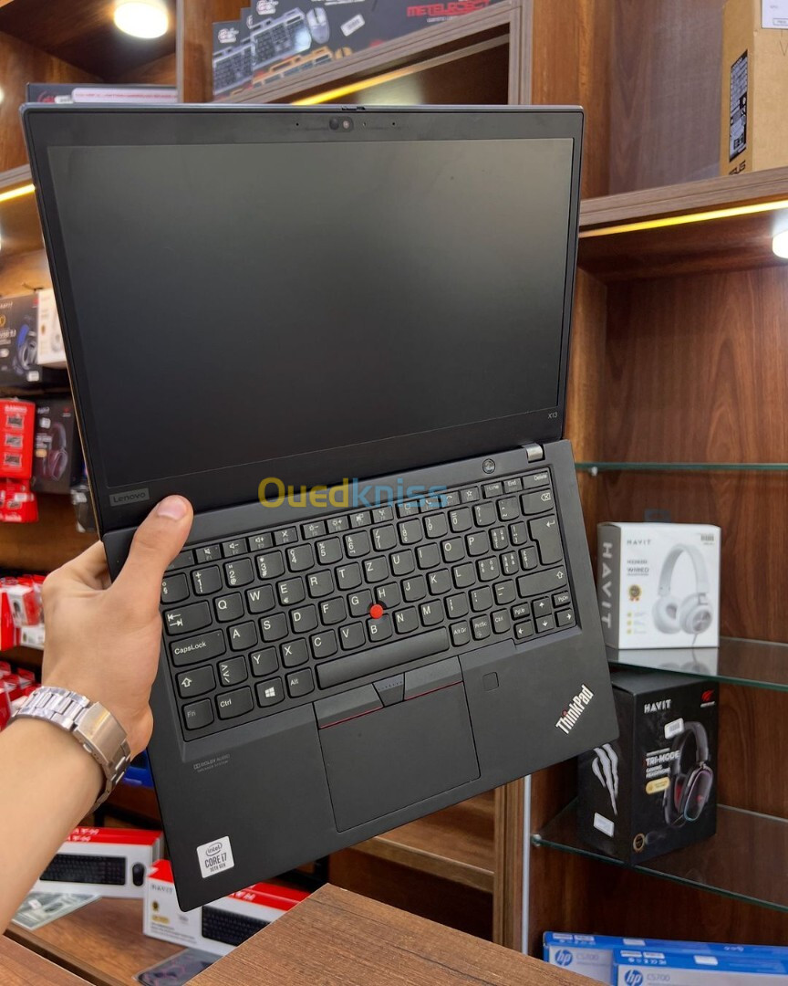 Lenovo THINKPAD X13 I7 10eme 16gb/512gb intel UHD graphics