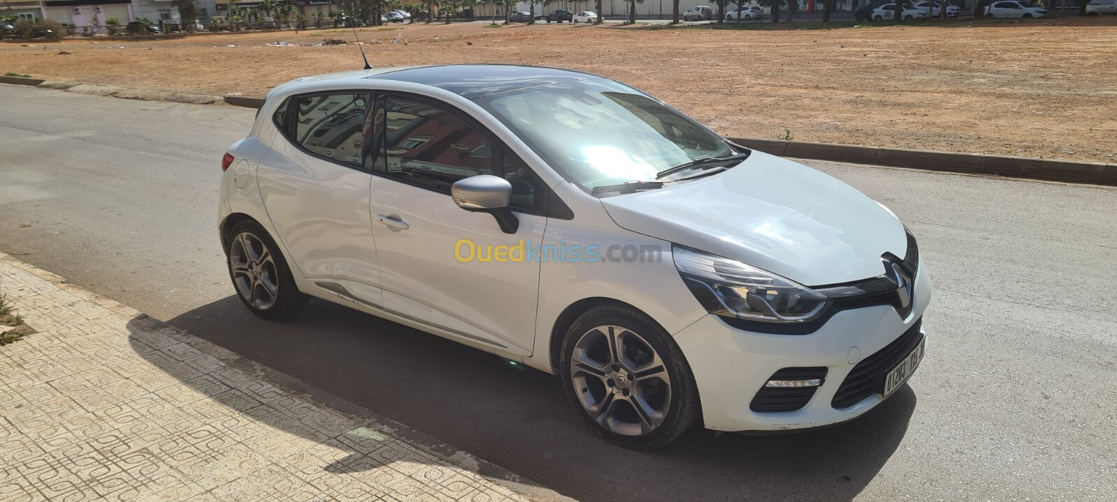 Renault Clio 4 2015 GT Line +