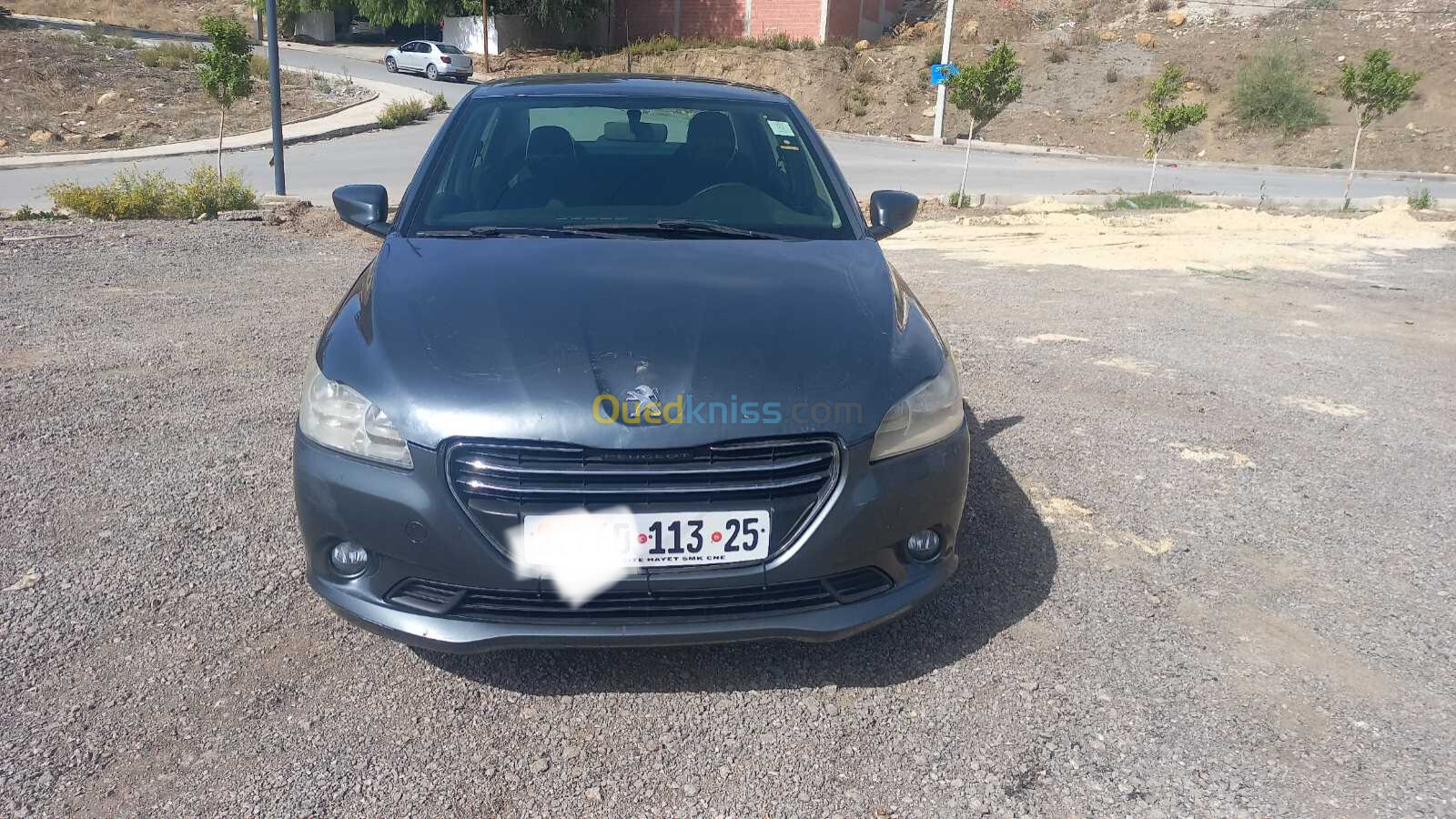 Peugeot 301 2013 Allure