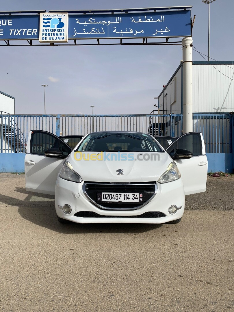 Peugeot 208 2014 Allure