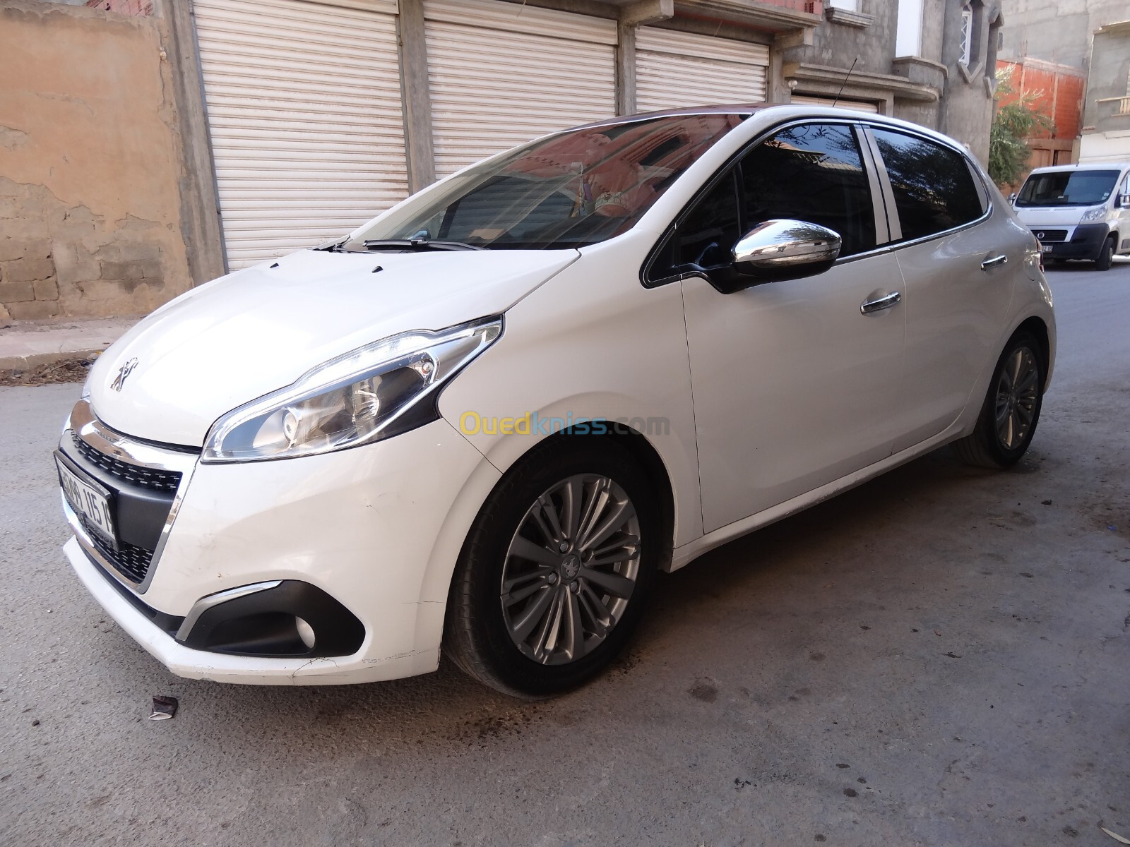 Peugeot 208 2015 Allure