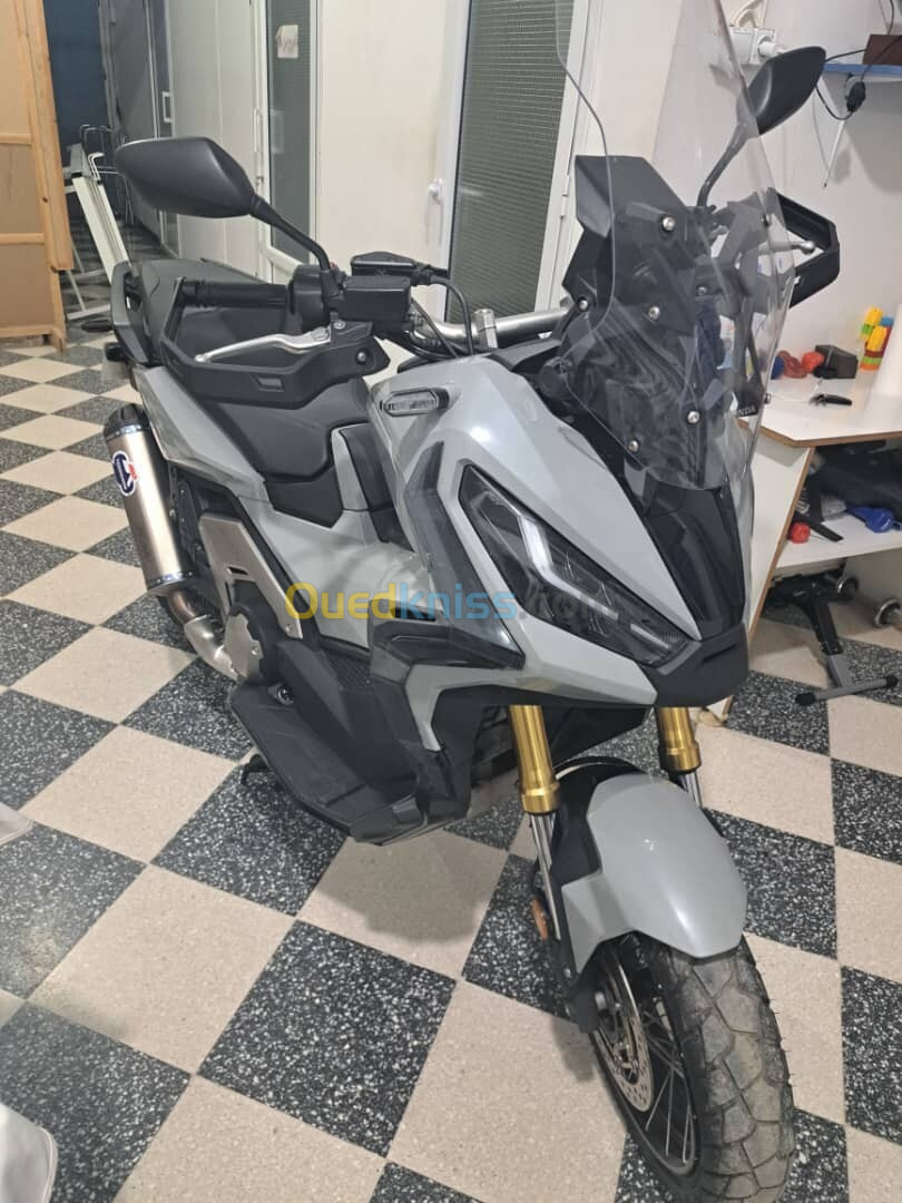 Honda XADV 2022