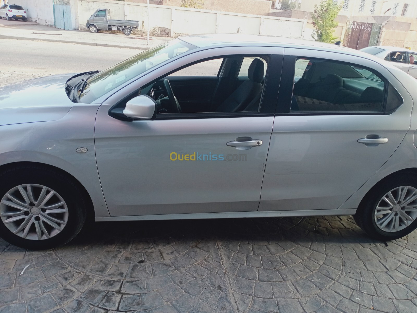 Peugeot 301 2013 Active