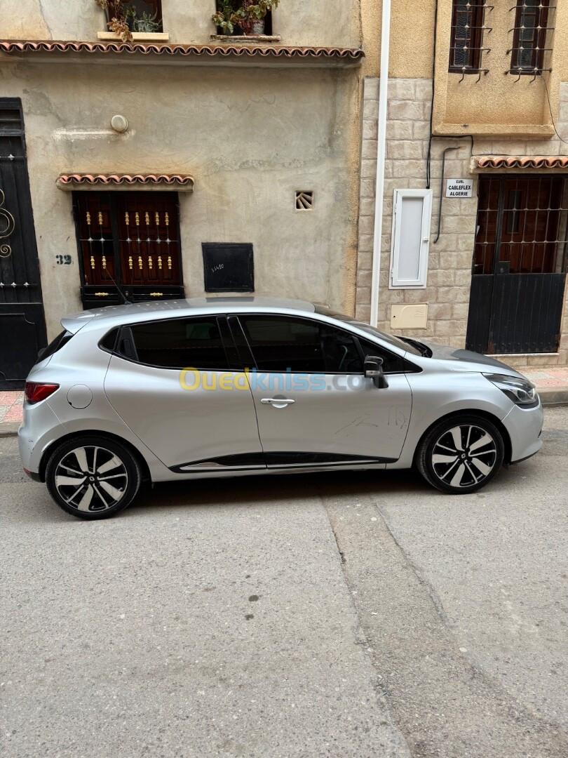 Renault Clio 4 2014 Seventeen