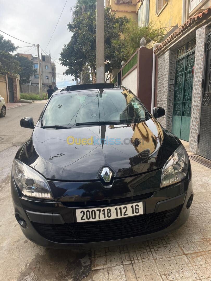 Renault Megane 3 2012 Bosse