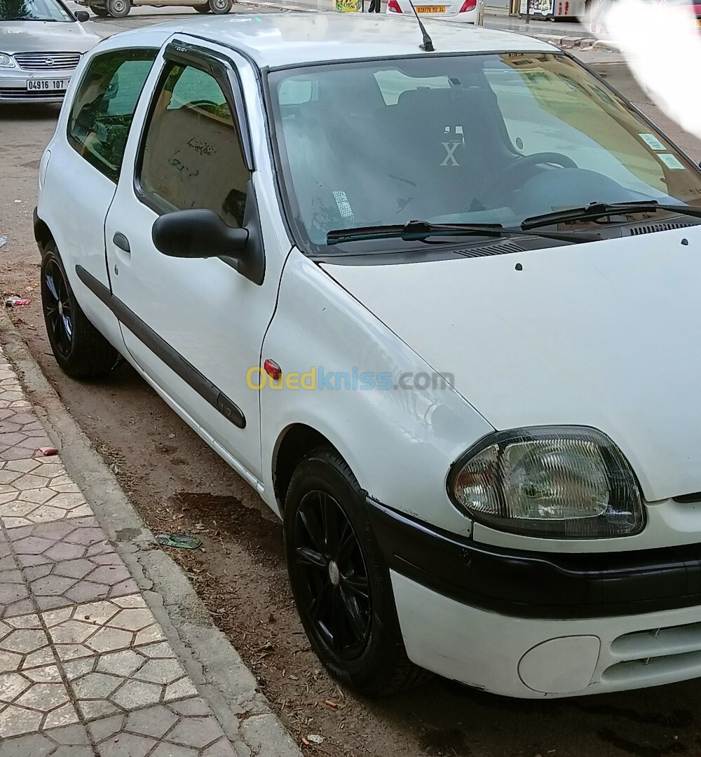 Renault Clio 2 2000 Extreme