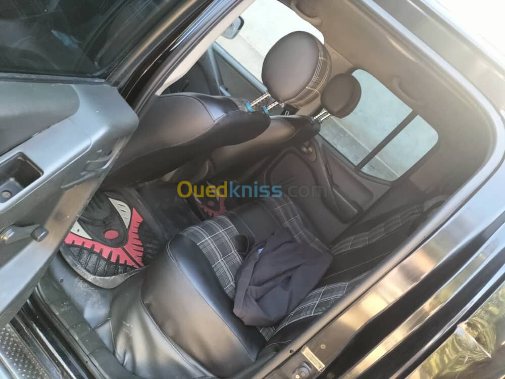 Nissan Navara 2013 Elegance 4x2