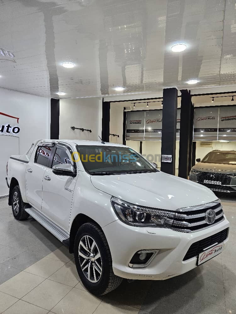 Toyota Hilux 2020 LEGEND DC 4x4 Pack Luxe