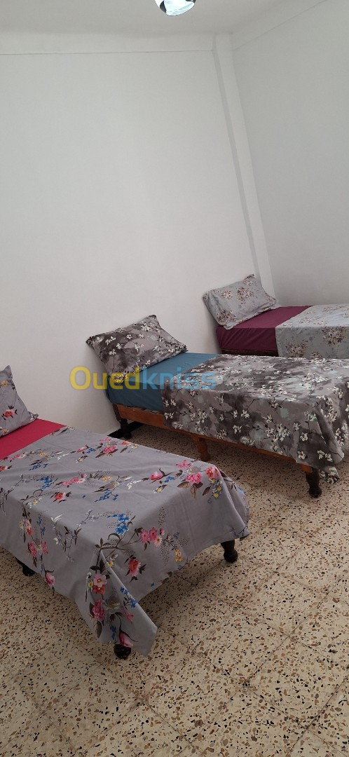 Location Appartement F4 Mostaganem Mezghrane