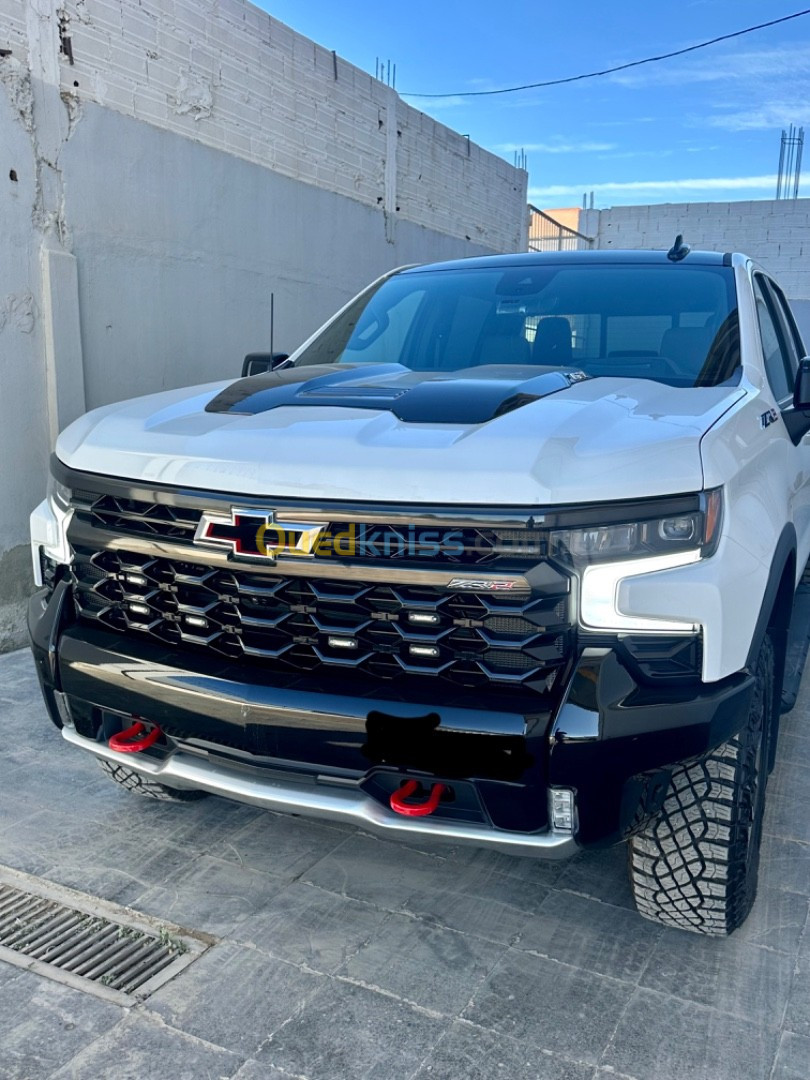 Chevrolet Silverado 2024 ZR2