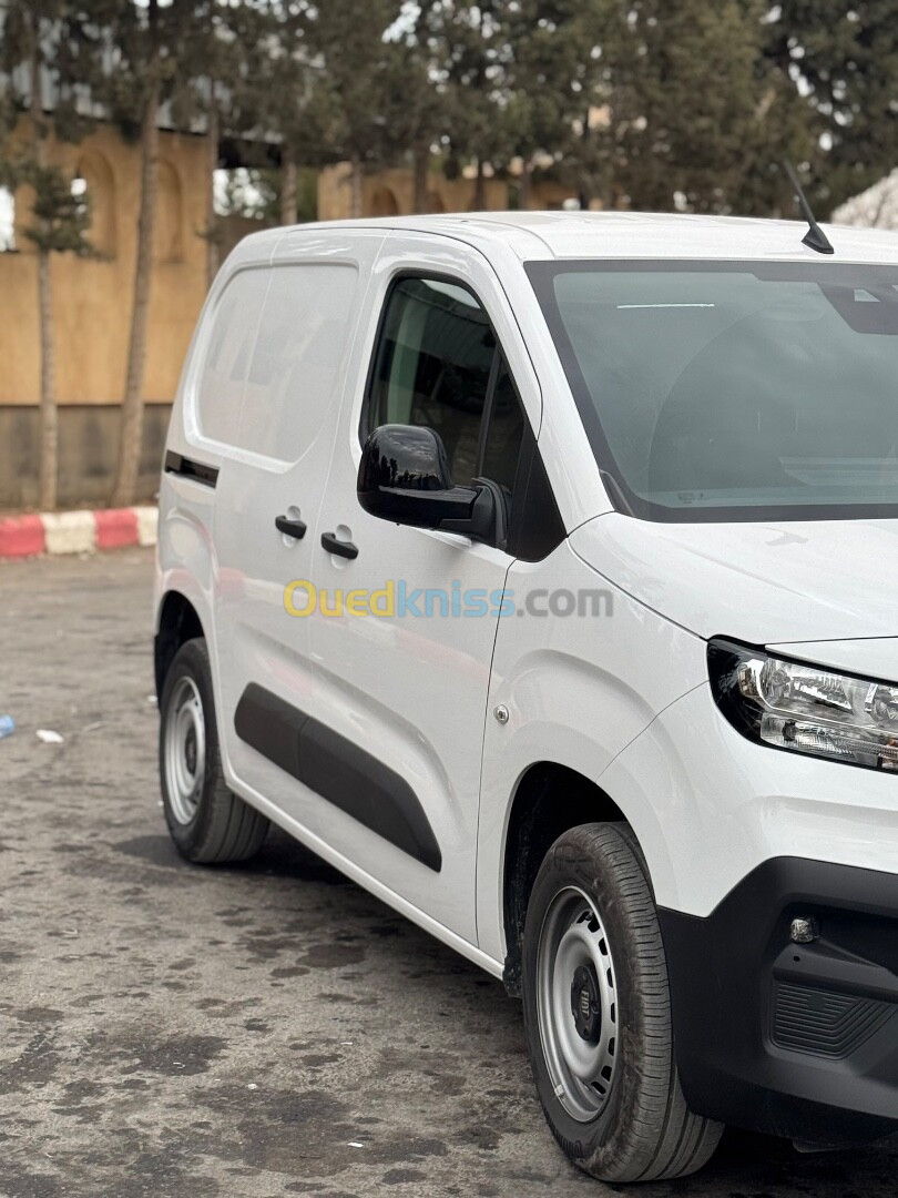 Fiat Doblo 2024 جديد