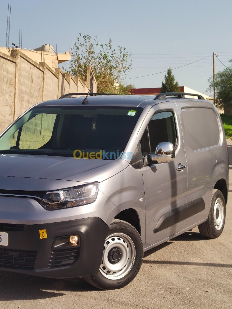 Fiat Doblo 2024 Dz