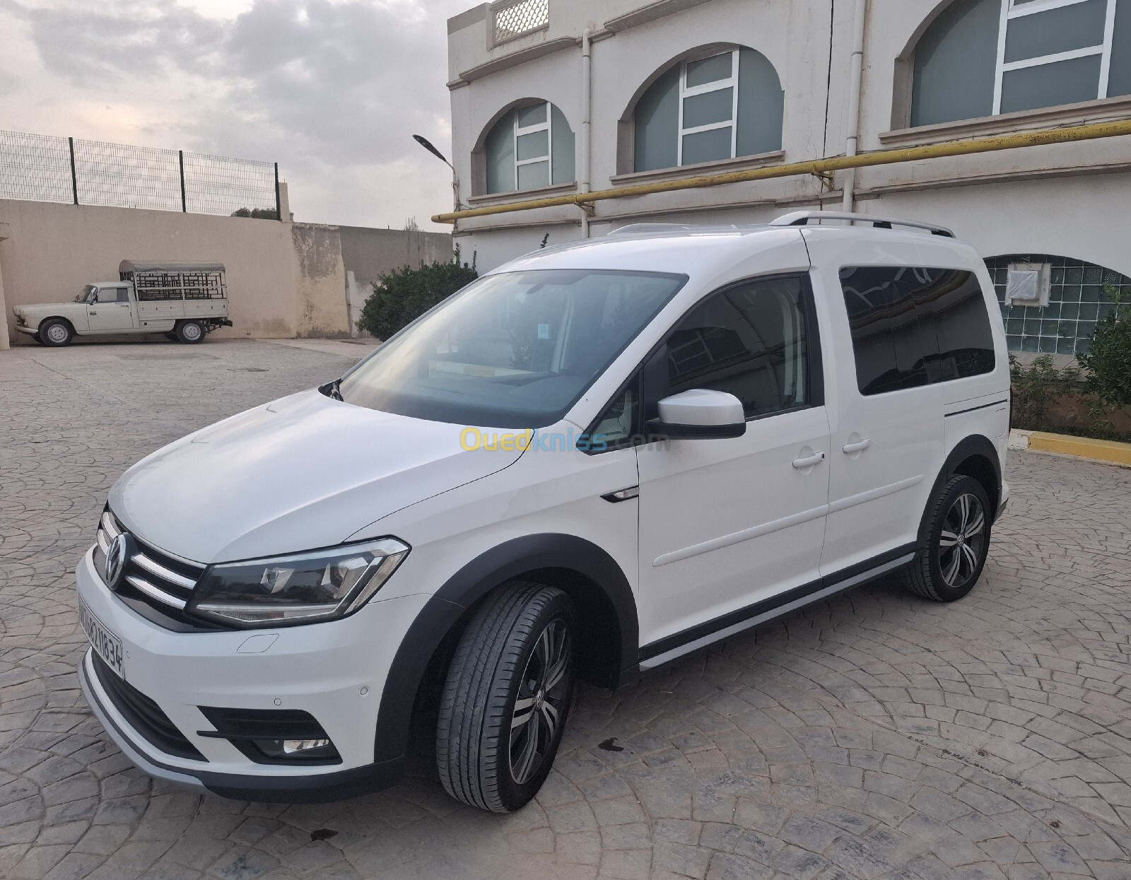 Volkswagen Caddy 2018 Alltrack