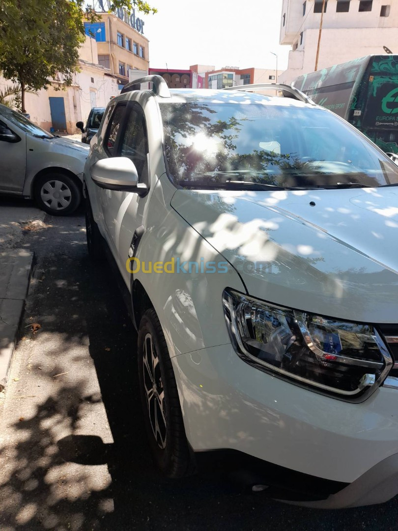 Renault DACIA DUSTER 2023 4*4