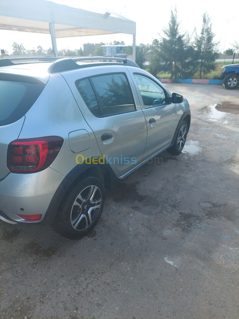 Dacia Sandero 2021 Stepway PRIVILEGE