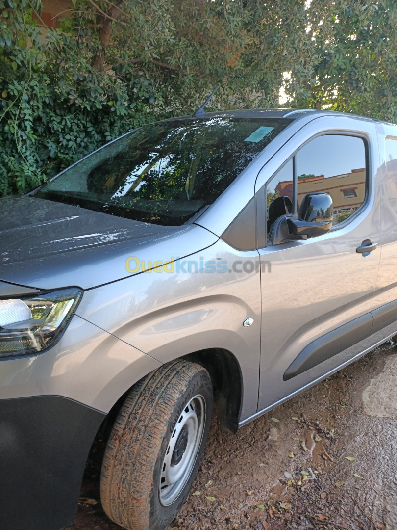 Fiat Doblo 2023 Prefisonnel