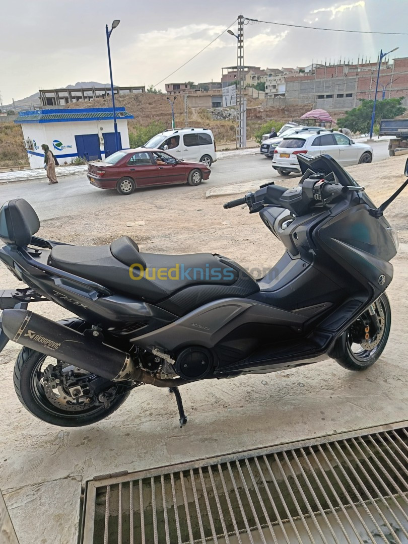 Tmax Yamaha 2015