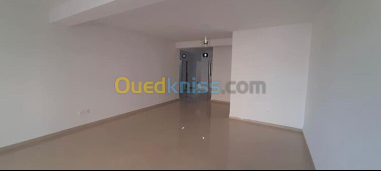 Location Appartement F4 Alger Souidania