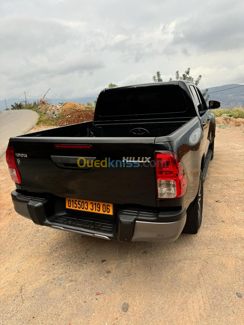 Toyota Hilux 2019 LEGEND DC 4x4 Pack Luxe