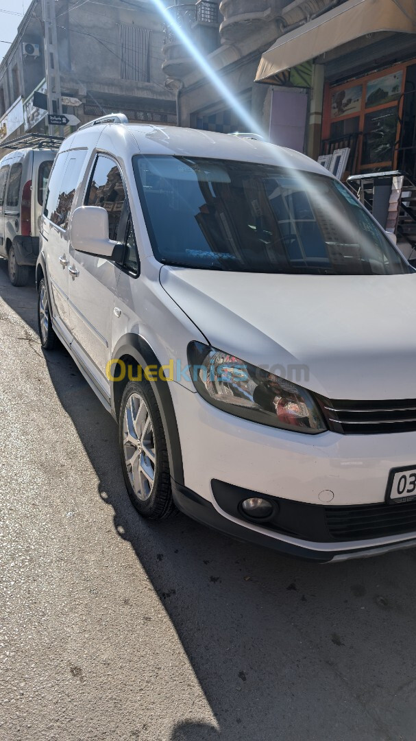 Volkswagen Caddy 2015 Cross