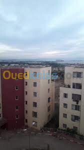 Echange Appartement F2 Alger Ain benian