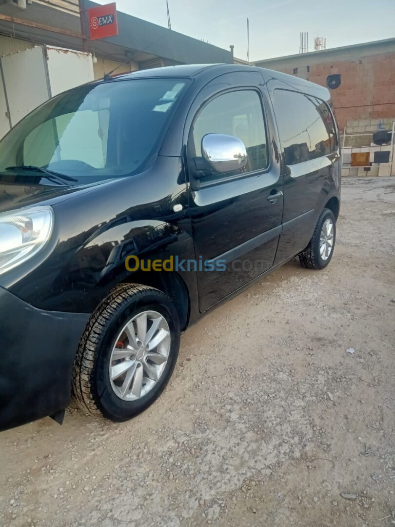 Renault Kangoo 2015 comerciale