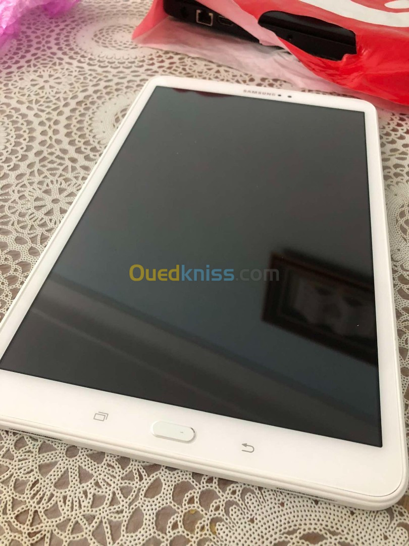 SAMSUNG GALAXY TAB S2