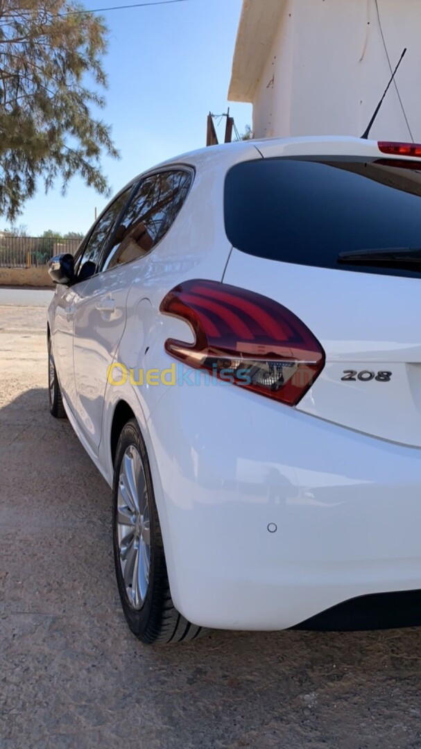 Peugeot 208 2020 Allure Facelift