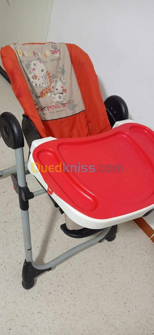 chaise haute pour bébé